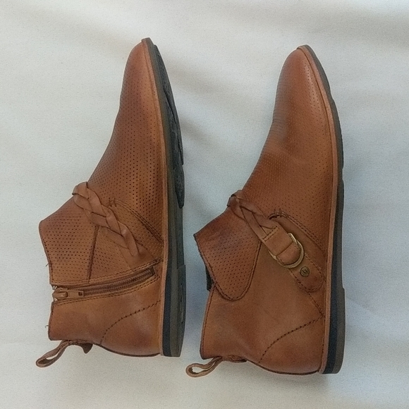 OluKai Tan Perforated Ankle Booties - Picture 6 of 12